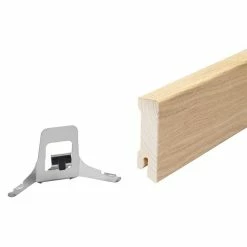 BAUHAUS Profiles And More Sockelleiste Eiche Hell 2,4 M X 1,6 Cm X 5,8 Cm -Bodenfliesen Verkäufe 12 1234