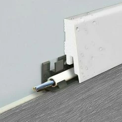 BAUHAUS LOGOCLIC Sockelleiste K58 C Weiß 2,4 M X 18 Mm X 58 Mm, Gerade