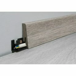 BAUHAUS LOGOCLIC Aquaprotect Sockelleiste K58 Moonlight Oak 2,6 M X 18 Mm X 58 Mm, Gerade