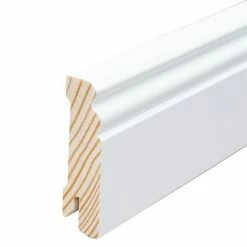 BAUHAUS Sockelleiste 2,4 M X 1,8 Cm X 7 Cm, Weiß, Lackiert