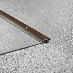 BAUHAUS LOGOCLIC Übergangsprofil Braun, 1 M X 30 Mm X 4,5 Mm, Montageart: Schrauben