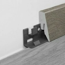 BAUHAUS LOGOCLIC Sockelleiste K40 C Eiche Fondi 2,6 M X 19 Mm X 40 Mm, Gerade