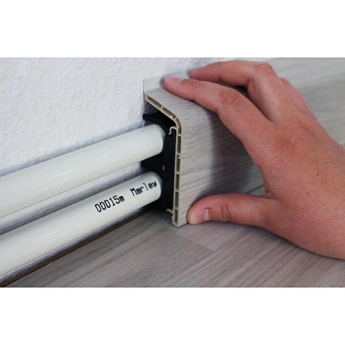 BAUHAUS Marley Sockelleiste 2 M, Anthrazit 5 BAUHAUS Marley Sockelleiste 2 M, Anthrazit – Bild 3